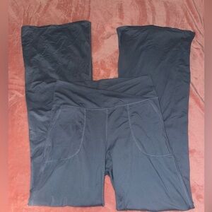 Bluish grey flare leggings